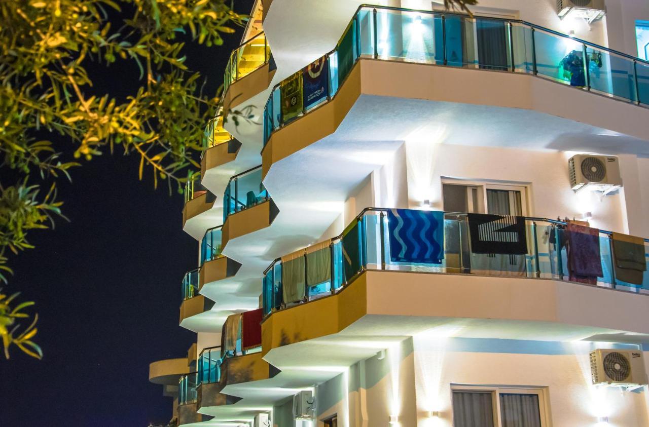 Hotel Landi Ксамил Екстериор снимка
