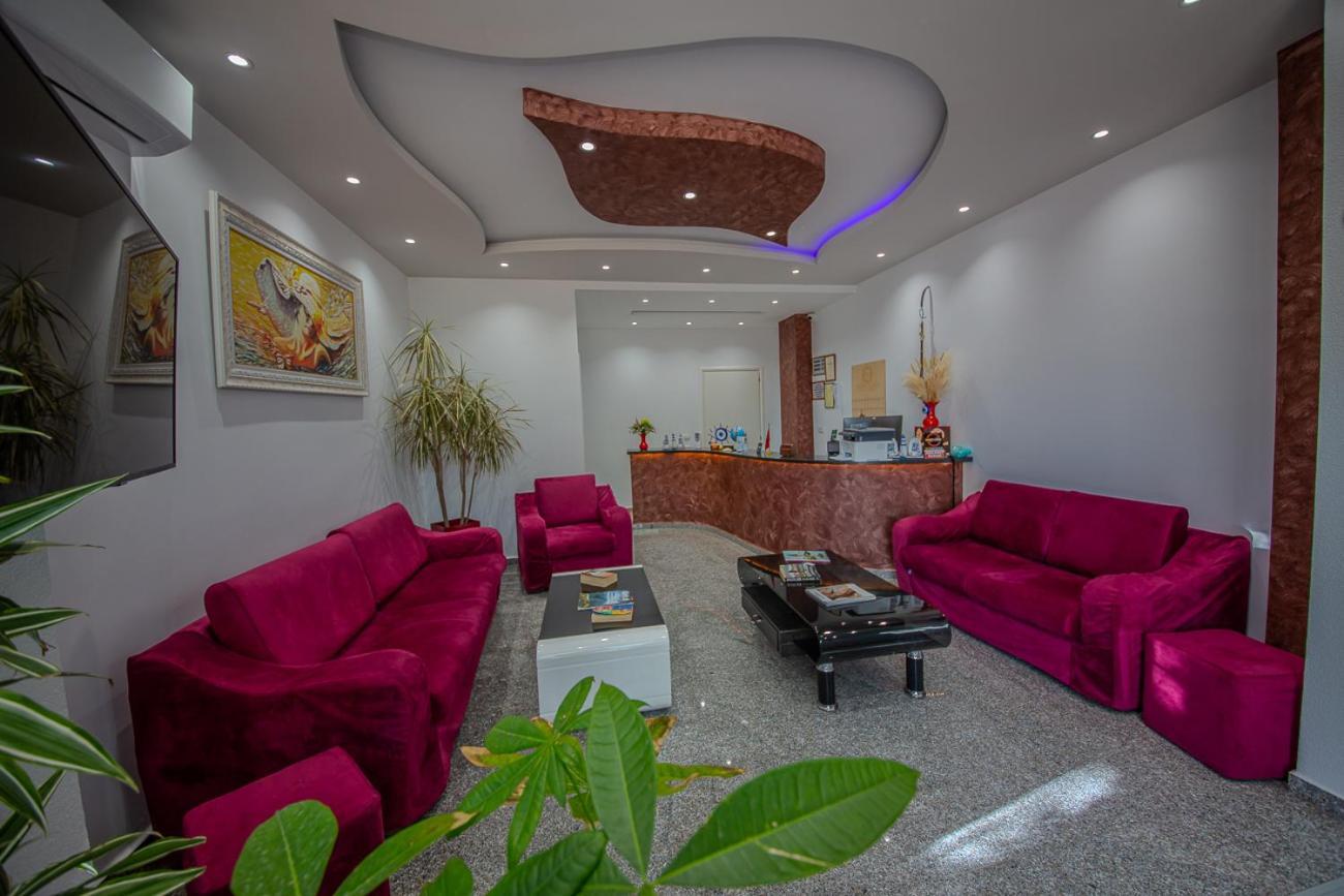 Hotel Landi Ксамил Екстериор снимка