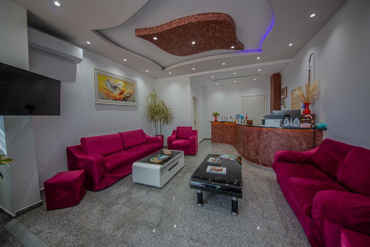 Hotel Landi Ксамил Екстериор снимка