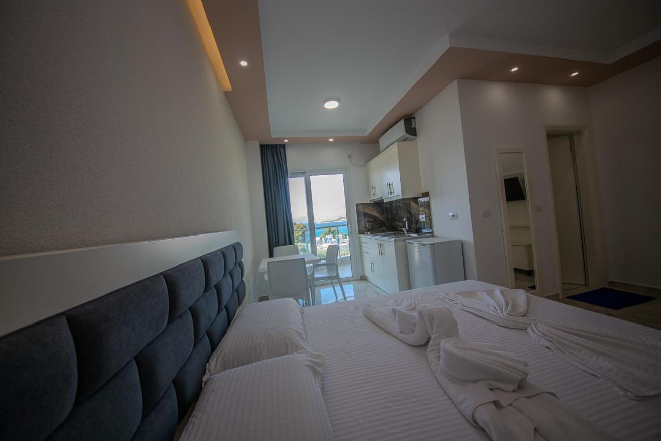 Hotel Landi Ксамил Екстериор снимка