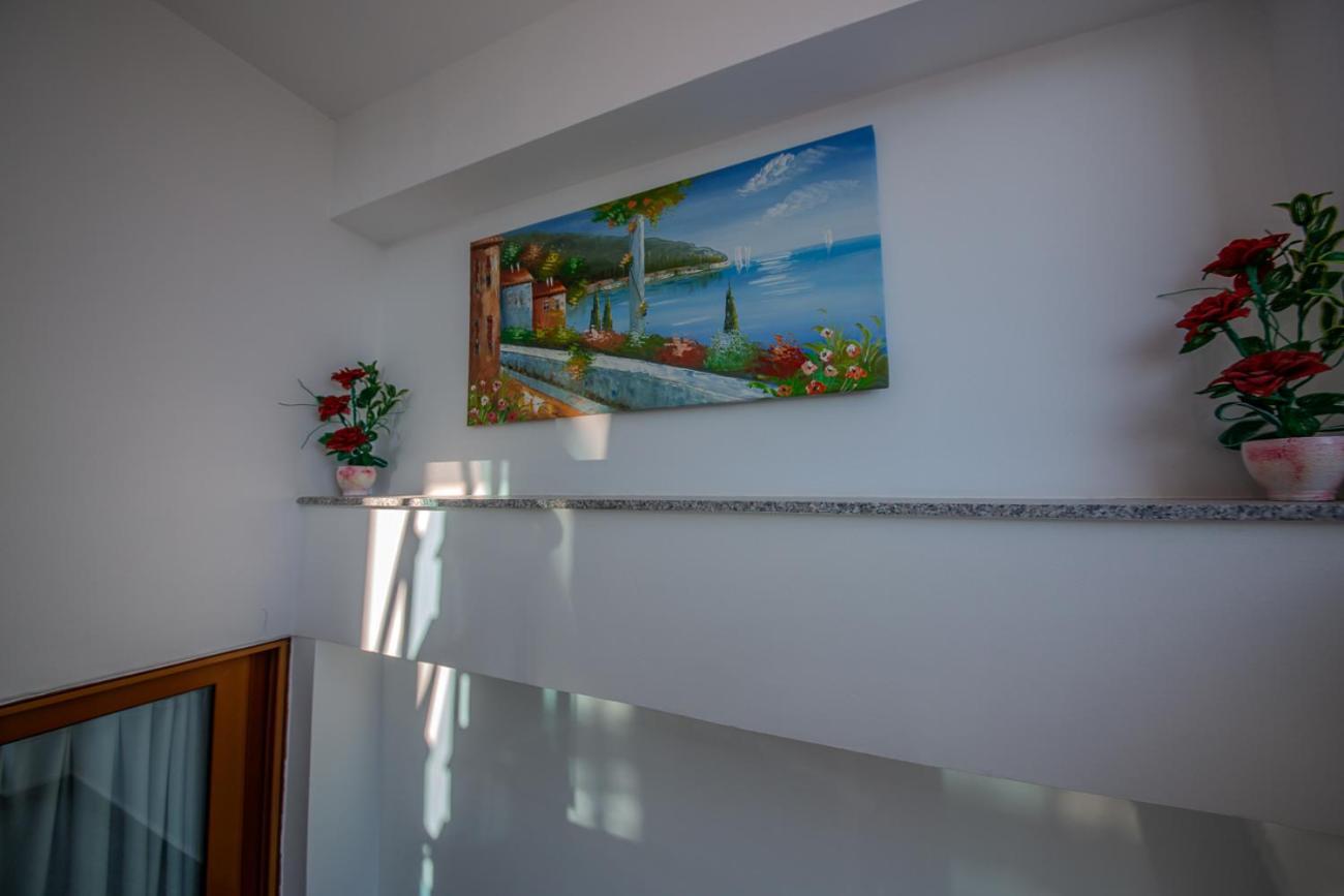 Hotel Landi Ксамил Екстериор снимка
